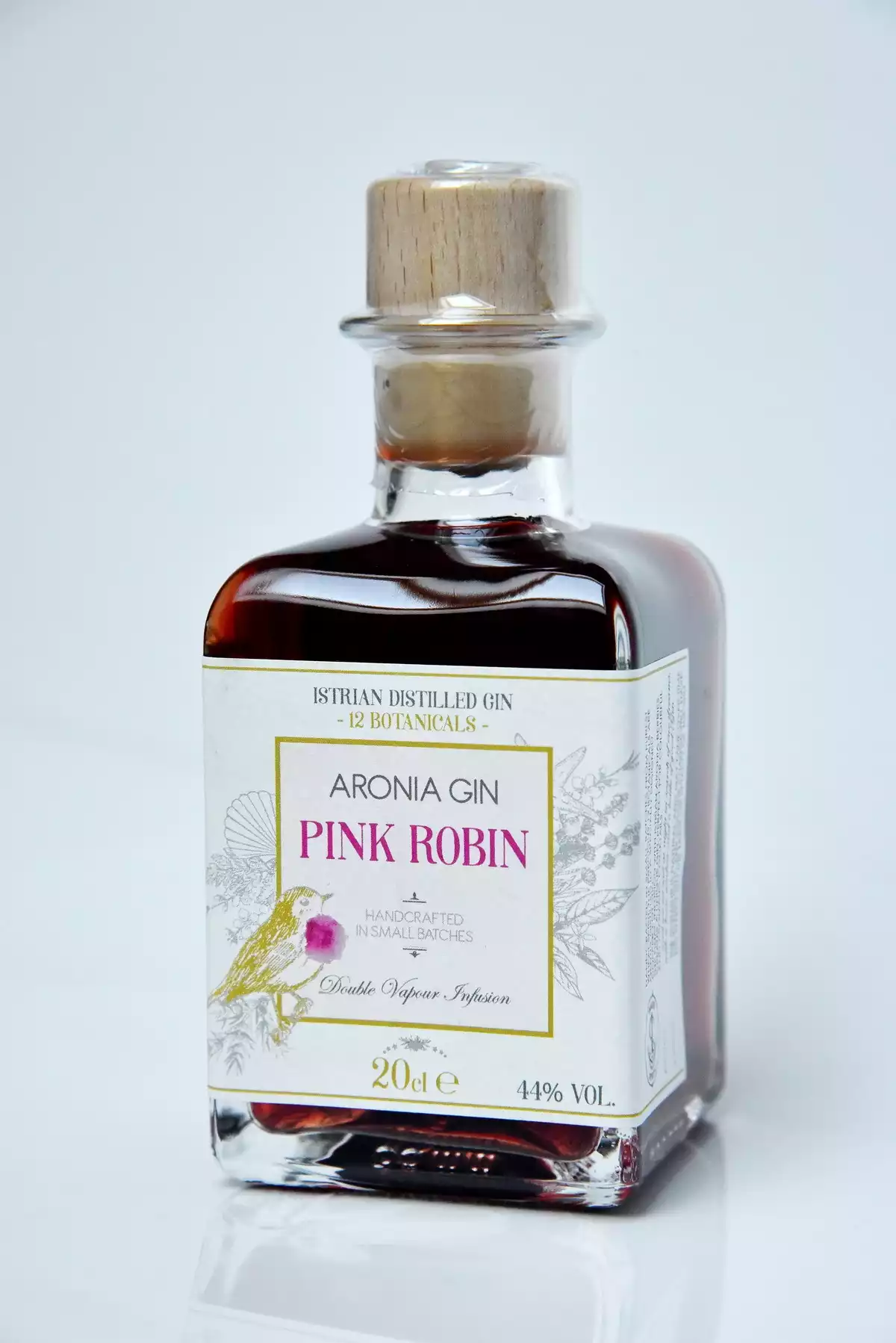 Pink Robin Aronia Gin