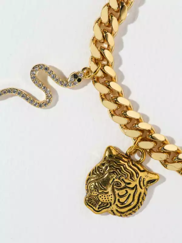 Vanessa outlet mooney bracelet